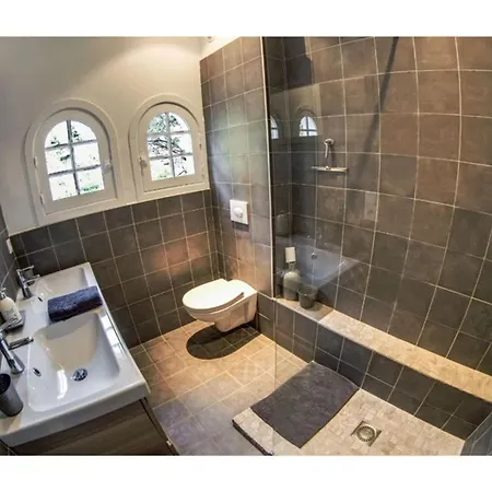 T Beautiful Villa Typically Hossegorian 度假居